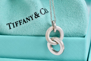 Tiffany & Co. Small Silver Dangling Interlocking Circles Pendant Necklace