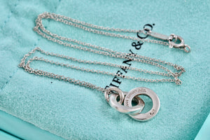 Tiffany & Co. Small Silver Dangling Interlocking Circles Pendant Necklace