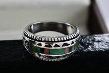 Load image into Gallery viewer, Native American Carol Felley Turquoise, Onyx, Quartz Ect.. Inlay Silver Mens Ring Size 9
