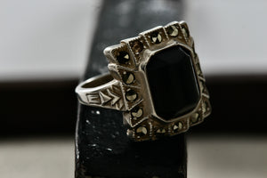 Vintage Uncas Sterling Silver Rhinestone Black Onyx Signet RIng Sing 4