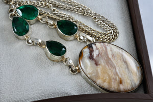Silver Handmade Large Polished Oval Chalcedony Agate Stone Green Emeralds 20" Necklace