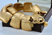 Load image into Gallery viewer, Anne Klein Large Gold Tone Cushion Link Toggle 16&quot; Choker Necklace
