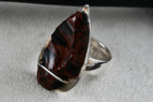 Load image into Gallery viewer, Sterling Silver Native American Arrowhead Hand Made Coin Ring Size 7.5
