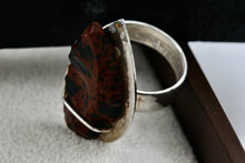 Load image into Gallery viewer, Sterling Silver Native American Arrowhead Hand Made Coin Ring Size 7.5
