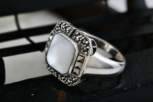 Sterling Silver Square Rhinestone Pearl Inlay Signet Ring Size 8.5