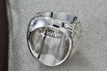 Load image into Gallery viewer, Sterling Silver Thailand Large Etched Inlay Dome Ring Size 6
