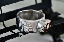 Load image into Gallery viewer, Signed Silver &amp; 14K Gold Hammered Signet Floral Etched Wide Band Ring Size 7
