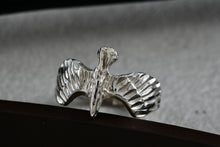 Load image into Gallery viewer, Lisa Lee Creations Vintage Sterling Silver Flying Eagle Bird Signed LLC Ring Size 6.5
