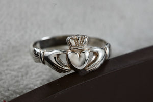 Sterling Silver Irish Claddagh Crown of Hearts Ring Ireland Size 7