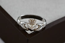 Load image into Gallery viewer, Sterling Silver Irish Claddagh Crown of Hearts Ring Ireland Size 7
