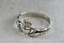 Load image into Gallery viewer, Sterling Silver Irish Claddagh Crown of Hearts Ring Ireland Size 7
