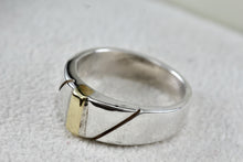 Load image into Gallery viewer, Vintage Taxco Mexico 10K Gold &amp; Silver Band Ring Size 7
