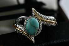 Load image into Gallery viewer, Native American Costume Silver &amp; Gold Tone Turquoise Feather Ring Size 9.5
