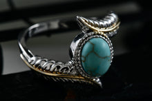 Load image into Gallery viewer, Native American Costume Silver &amp; Gold Tone Turquoise Feather Ring Size 9.5
