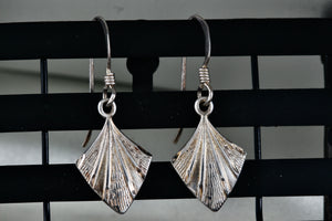 Lisa Lee Creation Sterling Silver Seashell Dangle Hook Earrings