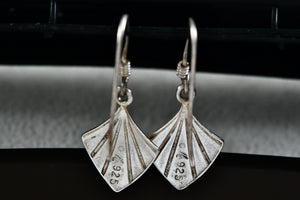 Lisa Lee Creation Sterling Silver Seashell Dangle Hook Earrings