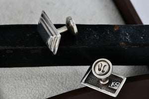 Vintage KC Men's Silver Tone Rectangle Engraved Footprints Cufflinks