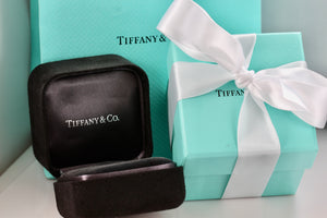 Tiffany & Co. Large Engagement Ring Presentation Black Suede Box Packaging