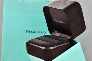 Tiffany & Co. Large Engagement Ring Presentation Black Suede Box Packaging