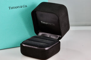 Tiffany & Co. Large Engagement Ring Presentation Black Suede Box Packaging