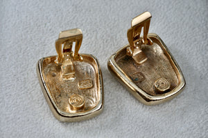 Geometrical Square Gold Tone Swirly Acrylic Inlay Butterfly Hallmark Costume Clip-On Earrings