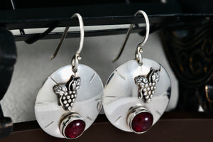 Vintage Sterling Silver Red Rubellite Stone Grapevine Disc Dangle Hook Earrings