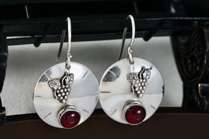 Vintage Sterling Silver Red Rubellite Stone Grapevine Disc Dangle Hook Earrings