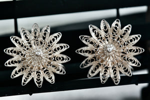 Vintage Silver Filigree Flower Burst Screw-back Clip-On Earrings