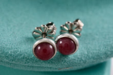 Load image into Gallery viewer, Tiffany &amp; Co. Elsa Peretti Silver Color By The Yard Pink Rhodonite Round Stud Earrings
