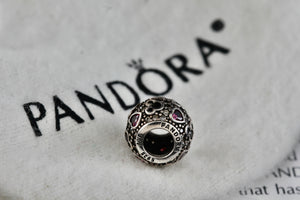 Pandora Silver Sparkling Mickey & Hearts Bead Charm (791457CZ)