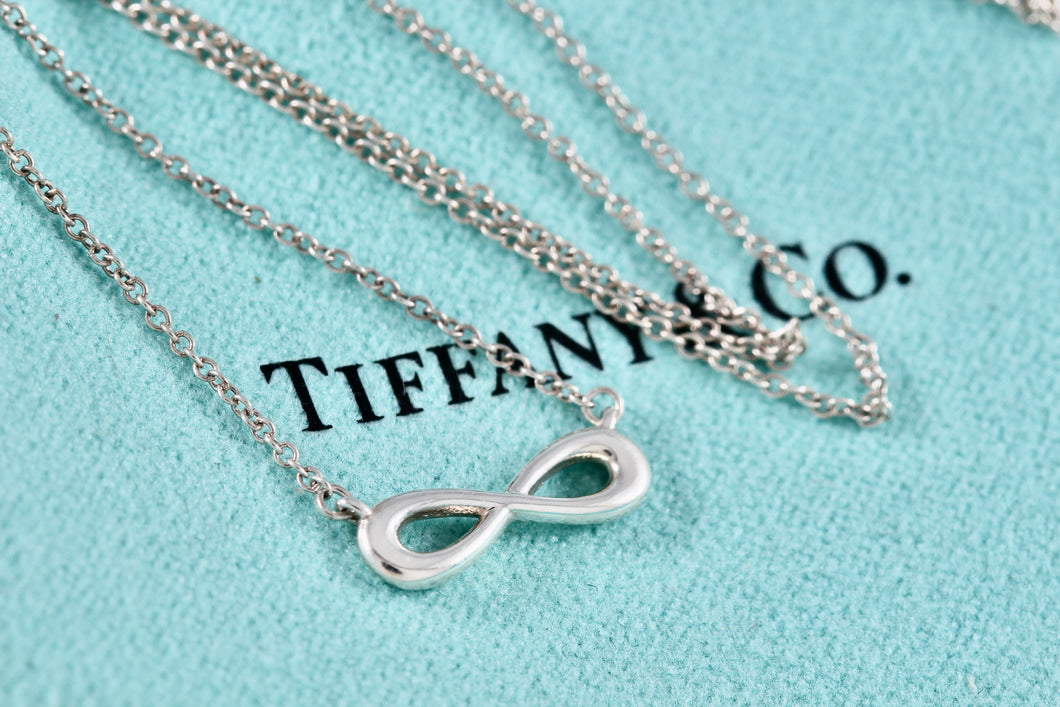 Tiffany & Co Silver Endless Infinity Pendant Adjustable 16