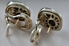 Load image into Gallery viewer, David Yurman 14K Gold &amp; Silver Square Cushion Twist Rope Clip-On Earrings
