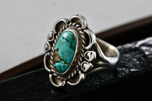 Native American Sterling Silver Elegant Oval Earthy Turquoise Handmade Ring Size 5.5