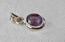 Load image into Gallery viewer, Sterling Silver Oval Cut Purple Amethyst Pendant
