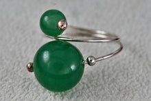 Load image into Gallery viewer, Sterling Silver Green Jade Marble Balls Wire Wrap Ring Size 6
