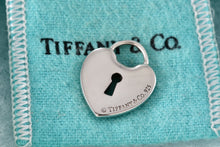 Load image into Gallery viewer, Tiffany &amp; Co. Silver Large Keyhole Heart Pendant
