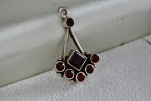 Load image into Gallery viewer, Sterling Silver Red Garnets Pendulum Pendant
