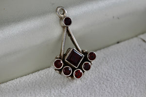 Sterling Silver Red Garnets Pendulum Pendant