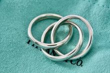 Load image into Gallery viewer, Tiffany &amp; Co. Silver Triple Interlocking Rings Size 4
