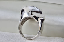 Load image into Gallery viewer, Sterling Silver Heavy Duty Wavy Illusion Dome Ring Size 6.5 Signed Mexico
