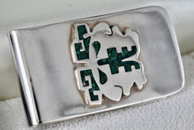 Load image into Gallery viewer, Silver MEXICO Green Malachite Chip Inlay Mayan Warrior Two-Faced Money-clip
