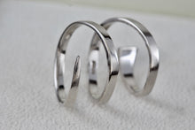 Load image into Gallery viewer, Sterling Silver Snake Band Wrap Ring Size 7
