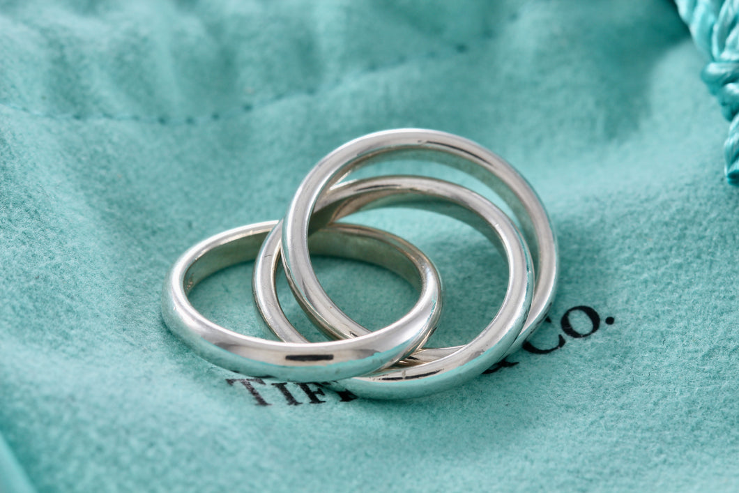 Tiffany & Co. Silver Triple Interlocking Rings Size 4