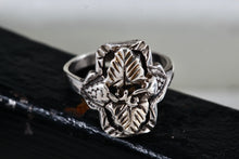 Load image into Gallery viewer, Black Hills Sterling Silver Leaf Ring Signed SV Size 3.5
