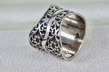 Load image into Gallery viewer, Sterling Silver ISRAEL Eternal Tree Extra Extra Wide Bade Ring Size 8.5
