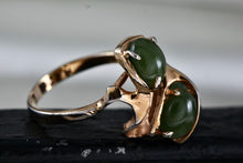 Load image into Gallery viewer, Sterling Silver Vermeil SS Green Oval Jade Multi Stones Melt Wrap Ring Size 7
