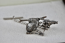 Load image into Gallery viewer, James Avery Sterling Silver Bagpipe 2&quot; Brooch Pin
