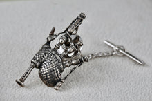 Load image into Gallery viewer, James Avery Sterling Silver Bagpipe 2&quot; Brooch Pin
