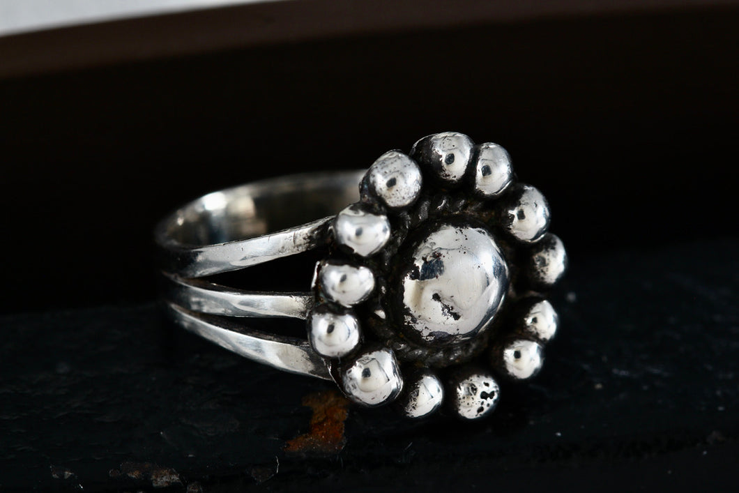 Sterling Silver Handmade Flower Bead Ring Size 5.5