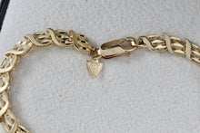 Load image into Gallery viewer, Beverly Hills 14K Yellow Gold Link Chain Bracelet

